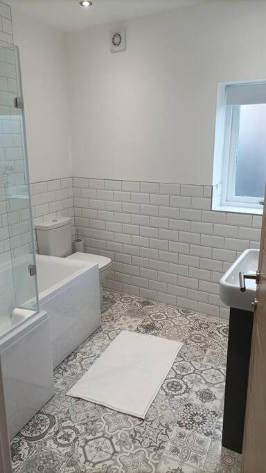 Juliet Beautiful 1 Bedroom, Central, Modern Space. Дарлингтън Екстериор снимка